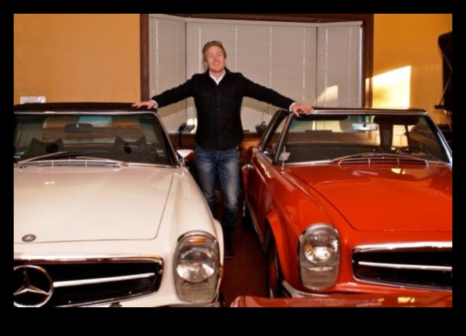 Amatniecības hronikas: mākslinieciskums aiz luksusa automašīnu konstrukcijas