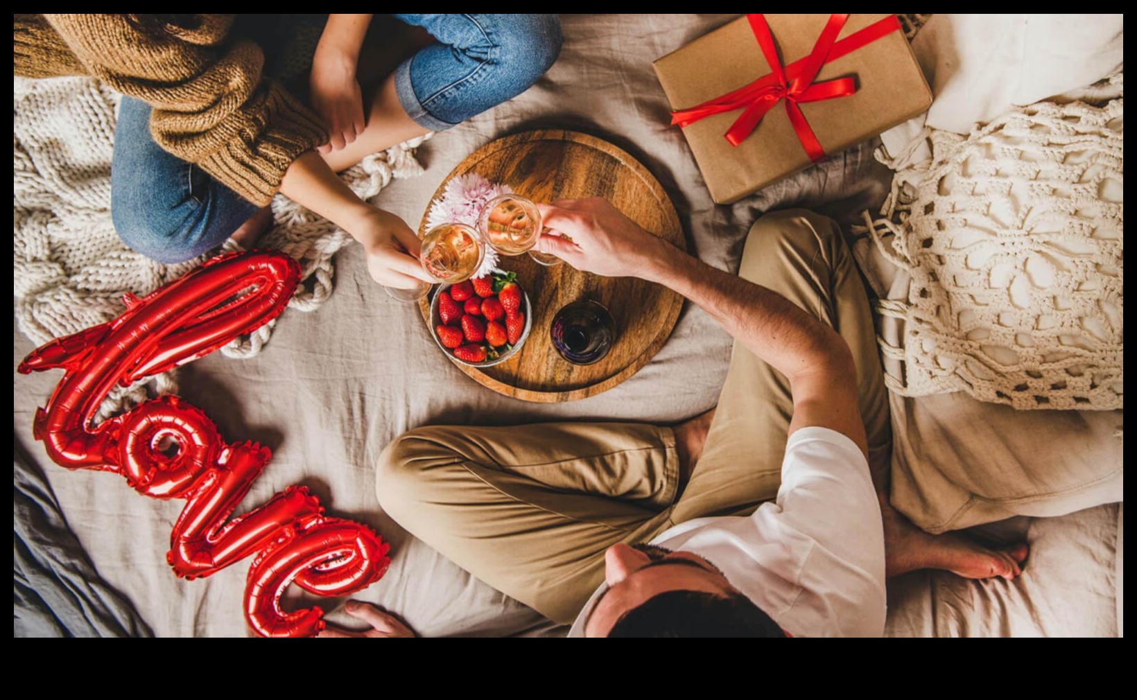 Digitālā romantika: tehniskās dāvanas savienotajam pārim Valentīna dienā