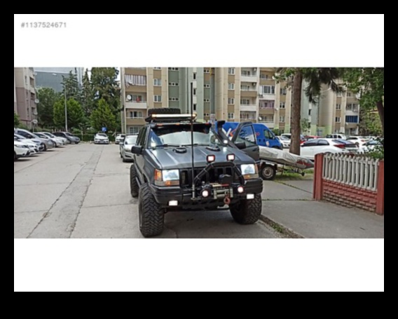 Pilsētas komandieri: Manevrēšana pilsētas ielās ar autoritāti SUV