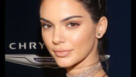 Gaismas noslēpumi: iegūstiet dabiski mirdzošu izskatu, izmantojot marķieri